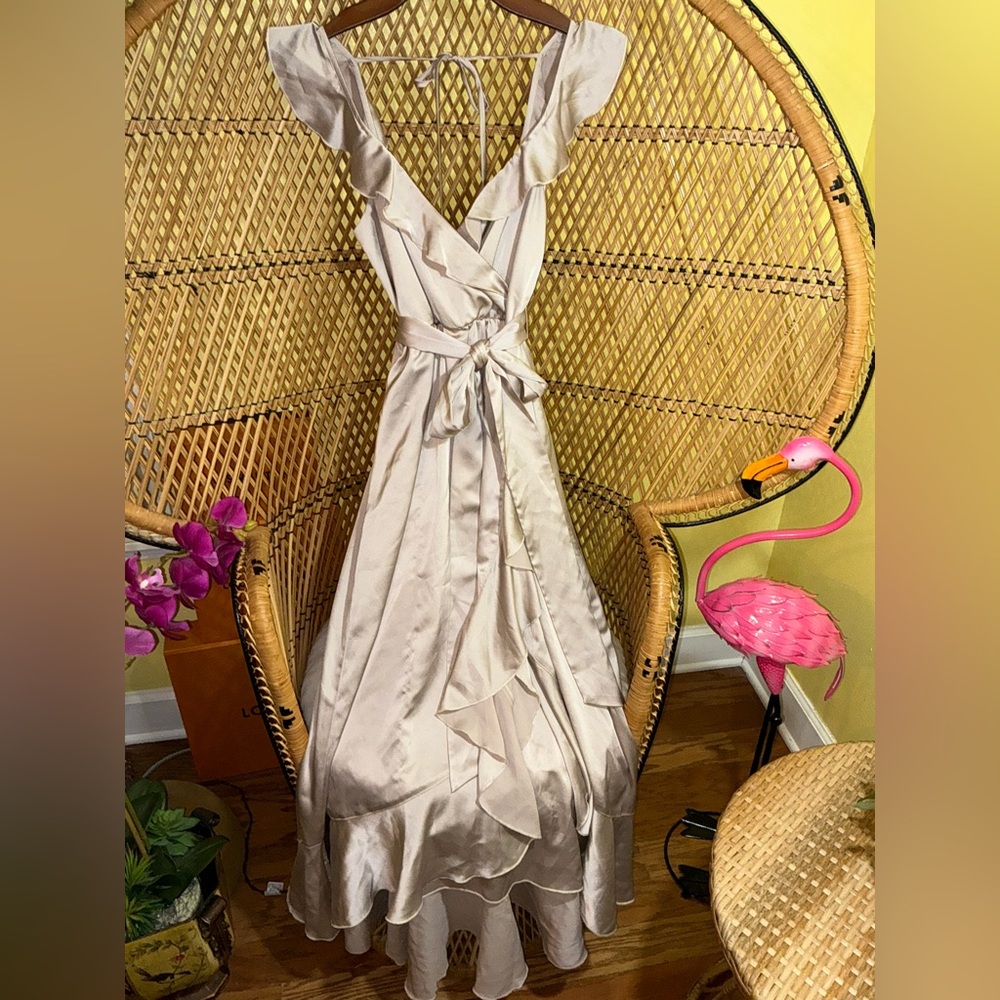 Show Me Your Mumu Samantha Ruffle Wrap Dress Size XS - Picture 6 of 16